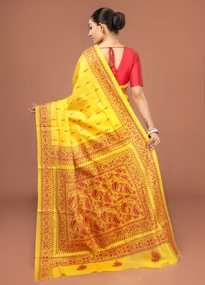 Yellow Kantha Stitch Pure Silk Saree With Blouse Piece - Image 3