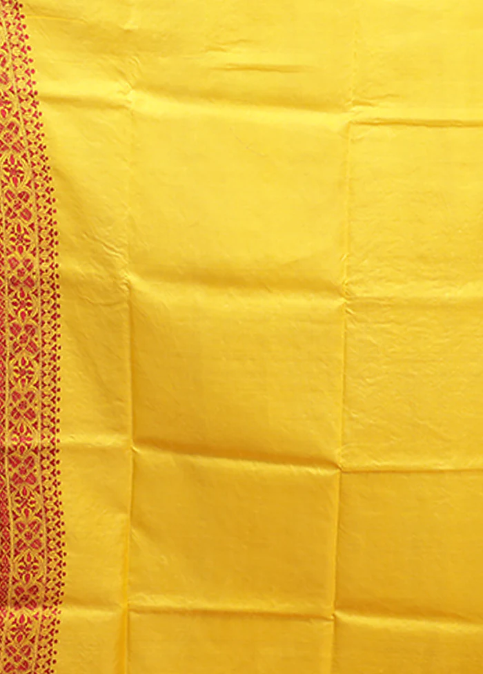 Yellow Kantha Stitch Pure Silk Saree With Blouse Piece - Image 5