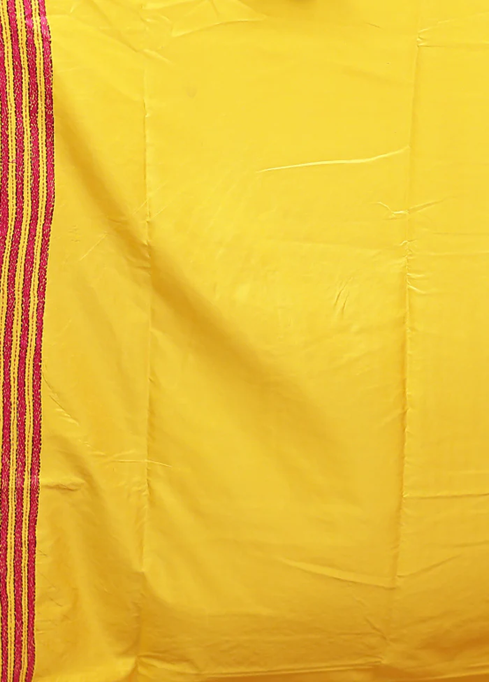 Yellow Kantha Stitch Silk Saree With Blouse Piece - Image 5