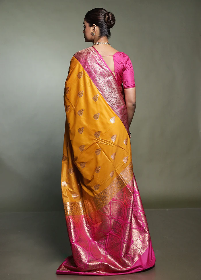 Yellow Katan Silk Saree With Blouse Piece - Image 3