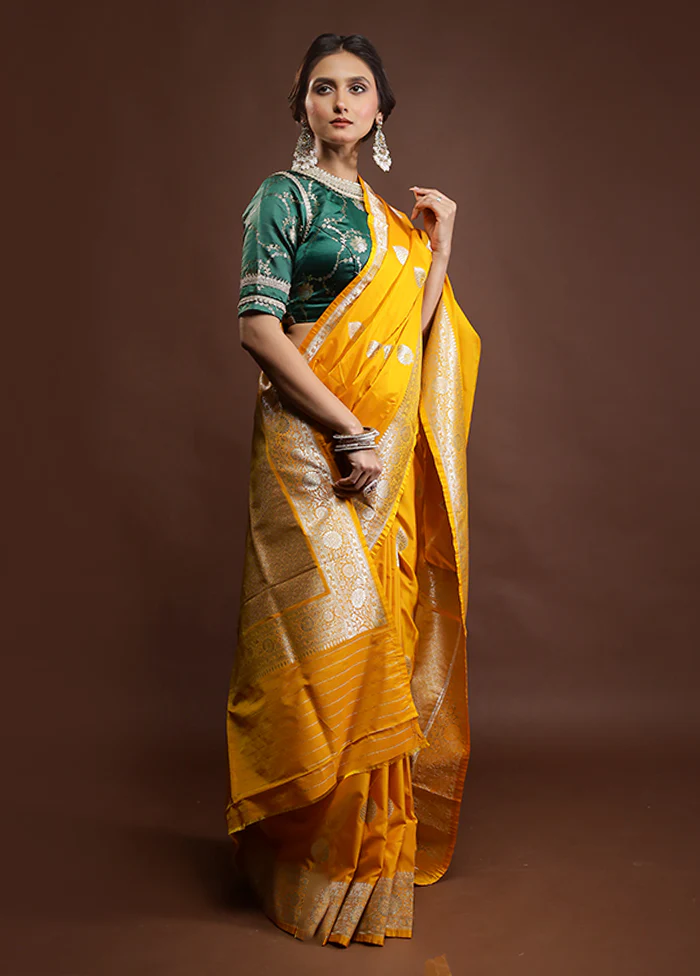 Yellow Katan Silk Saree With Blouse Piece - Image 4