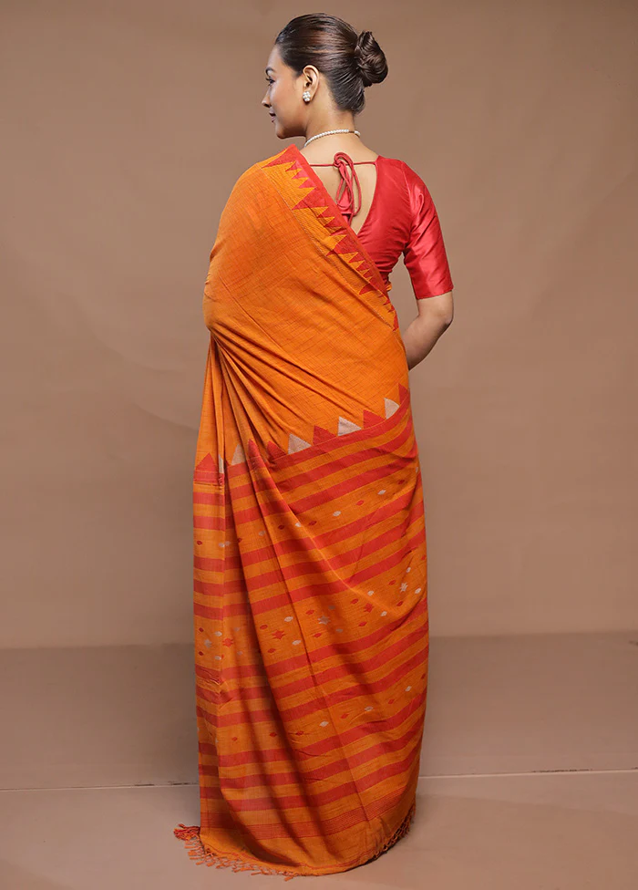 Yellow Cotton Saree With Blouse Piece - Image 3