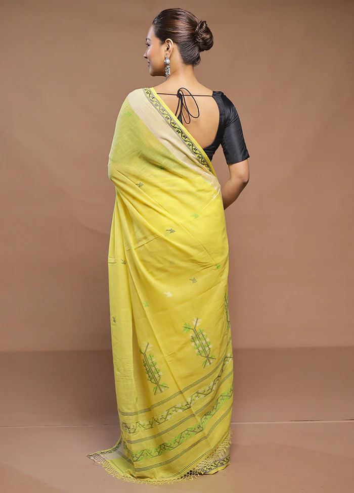 Yellow Cotton Saree With Blouse Piece - Image 3