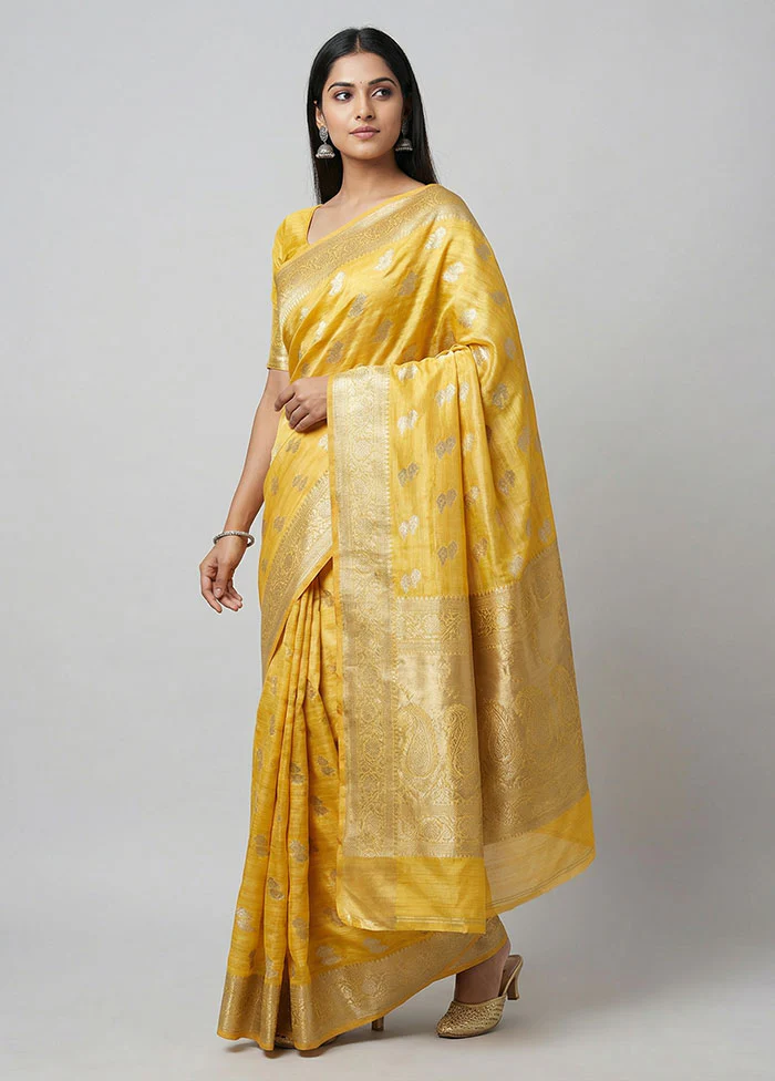 Yellow Kora Silk Saree With Blouse Piece
