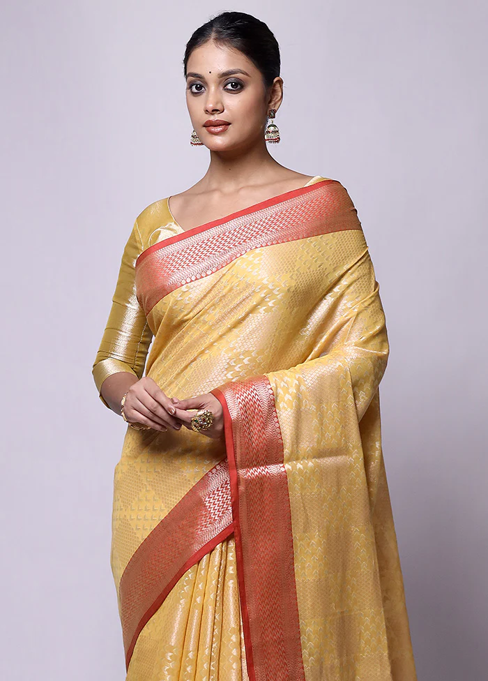 Yellow Kora Silk Saree With Blouse Piece - Image 2