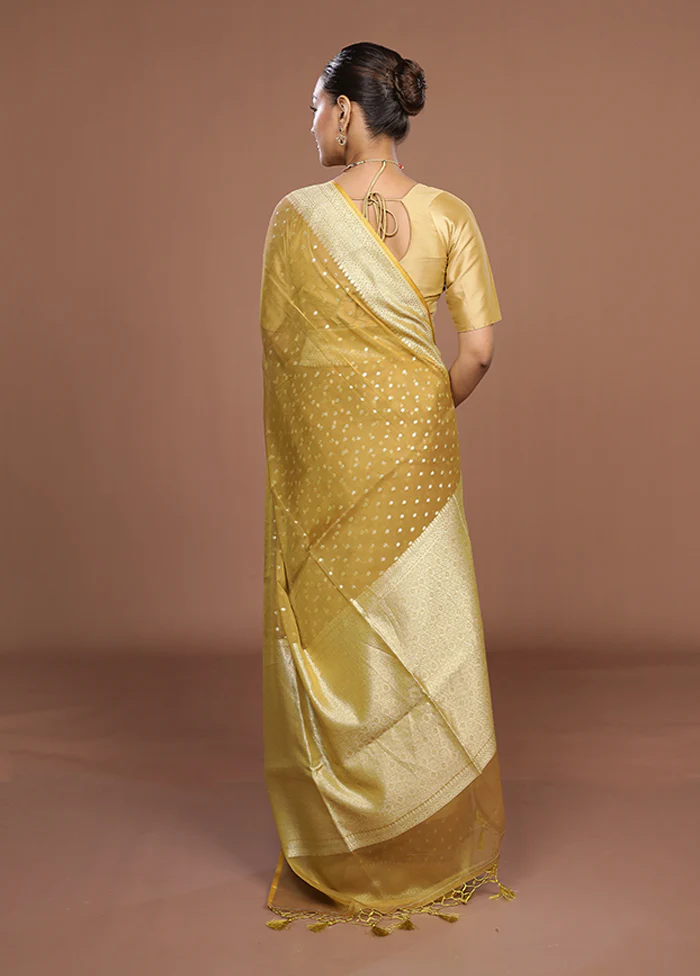 Yellow Kora Silk Saree With Blouse Piece - Image 3