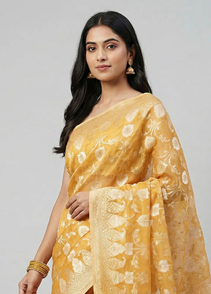 Yellow Kora Silk Saree With Blouse Piece - Image 2