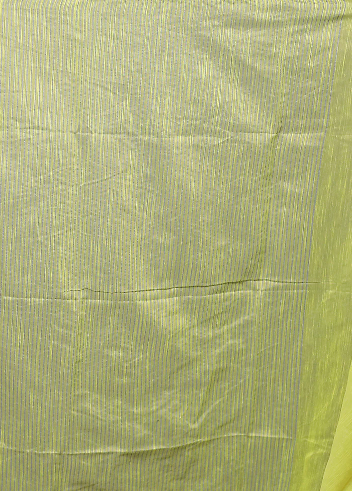 Yellow Matka Silk Saree With Blouse Piece - Image 5