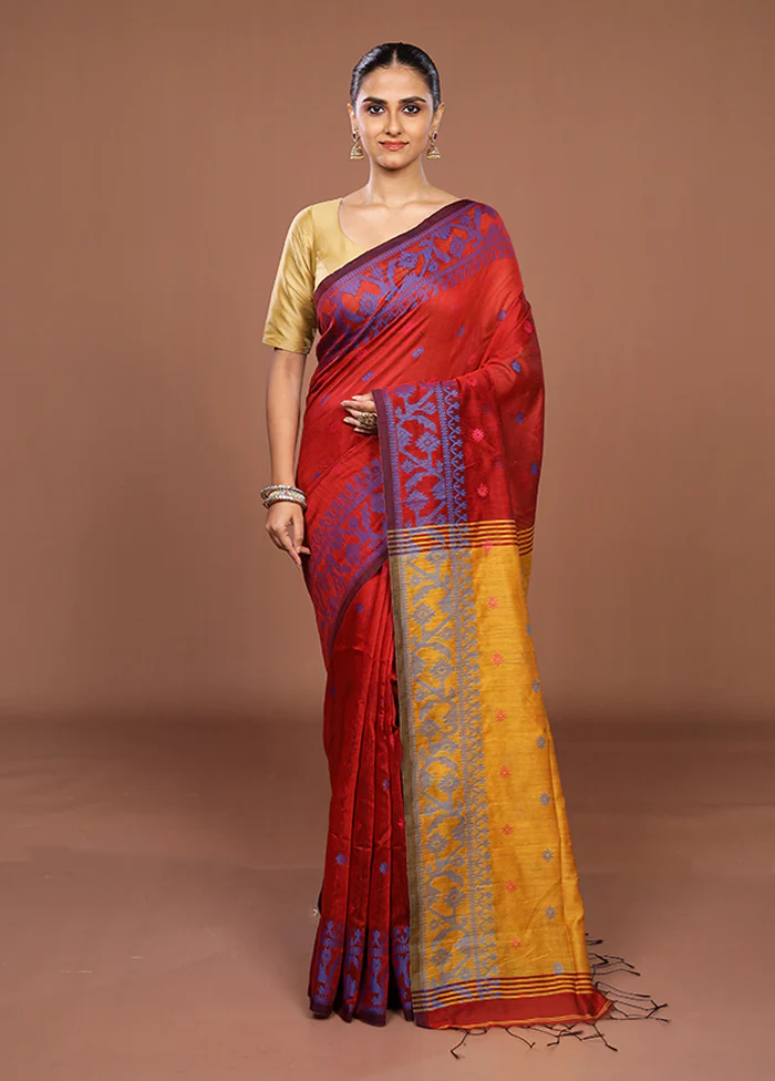 Yellow Matka Silk Saree With Blouse Piece - Image 2