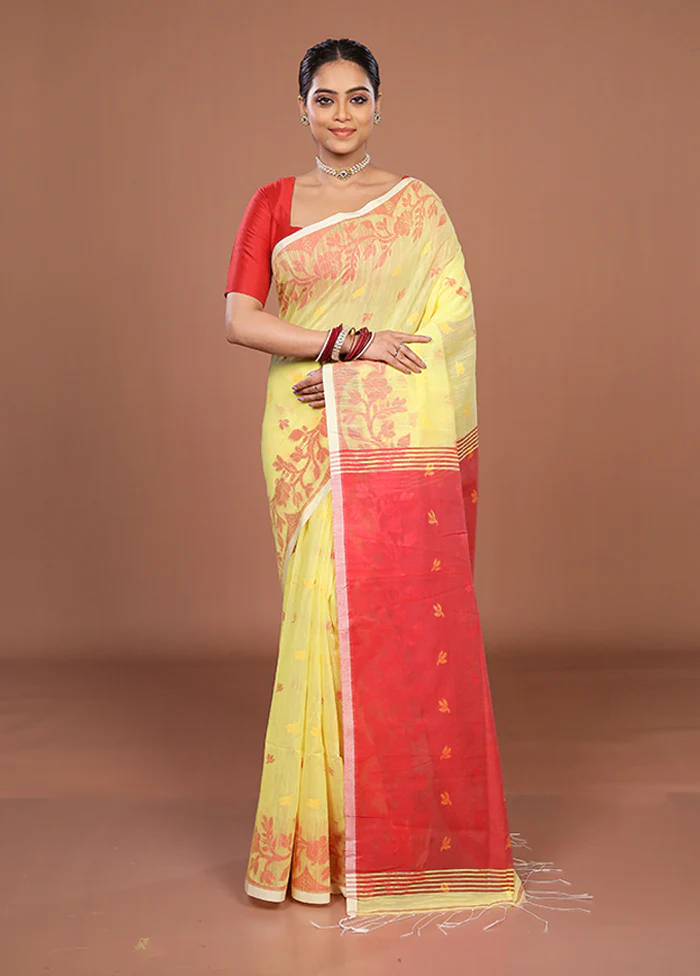 Yellow Matka Silk Saree With Blouse Piece - Image 2
