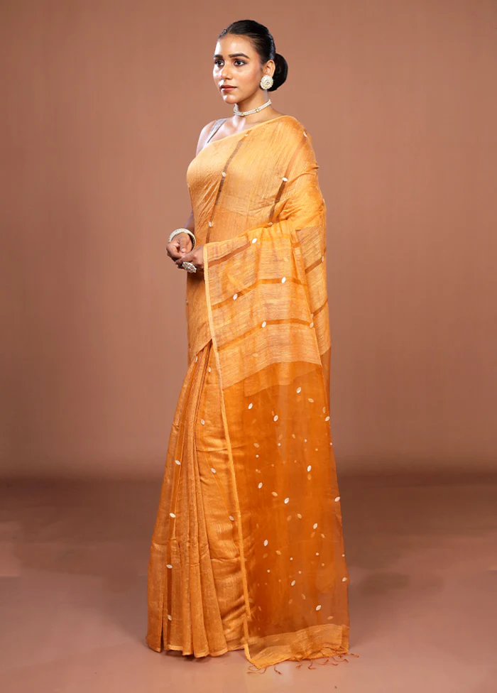 Yellow Matka Silk Saree With Blouse Piece - Image 4