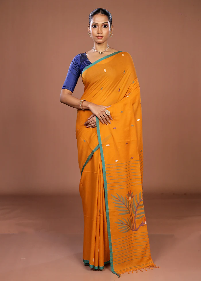 Yellow Matka Silk Saree With Blouse Piece - Image 2
