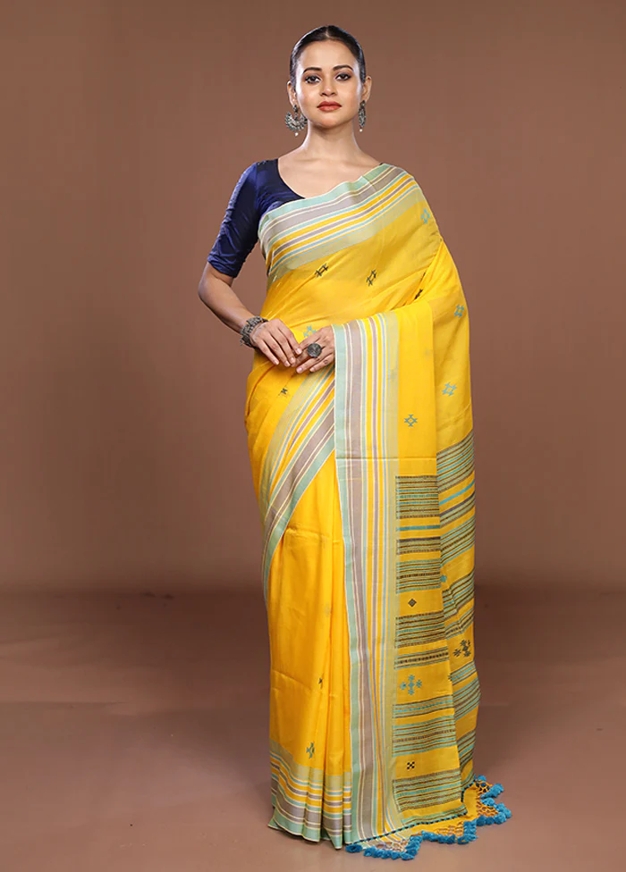 Yellow Matka Silk Saree With Blouse Piece - Image 2