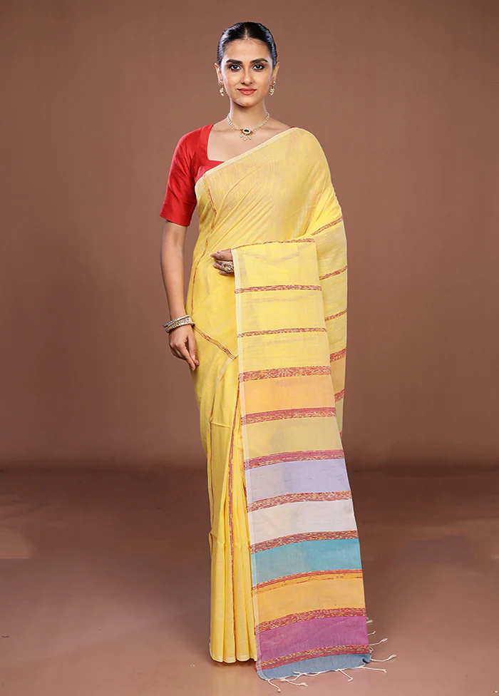 Yellow Matka Silk Saree With Blouse Piece - Image 2