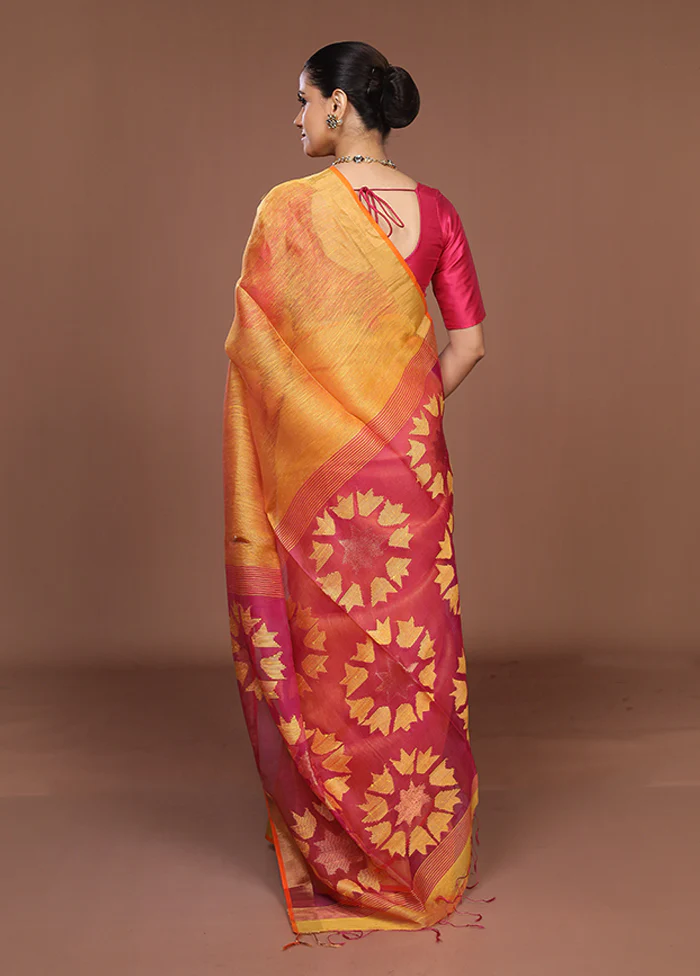 Yellow Matka Silk Saree With Blouse Piece - Image 3