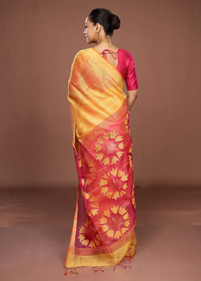 Yellow Matka Silk Saree With Blouse Piece - Image 3