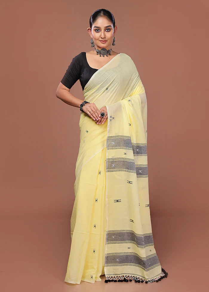 Yellow Matka Silk Saree With Blouse Piece - Image 2
