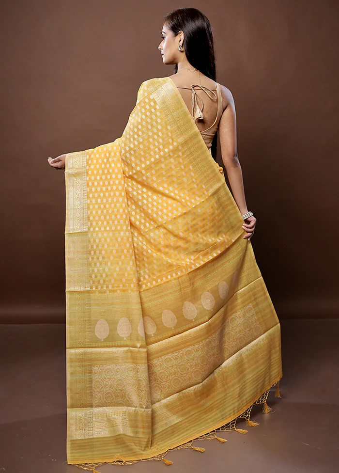 Yellow Organza Saree With Blouse Piece - Image 3