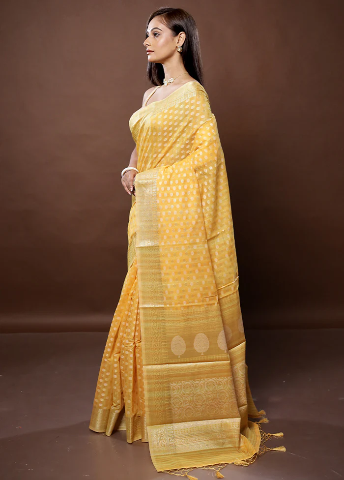 Yellow Organza Saree With Blouse Piece - Image 4