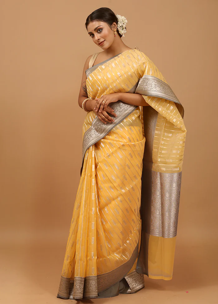 Yellow Organza Saree With Blouse Piece - Image 4