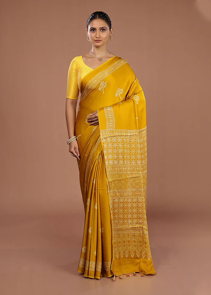Yellow Printed Pure Silk Saree Without Blouse Piece - Image 2