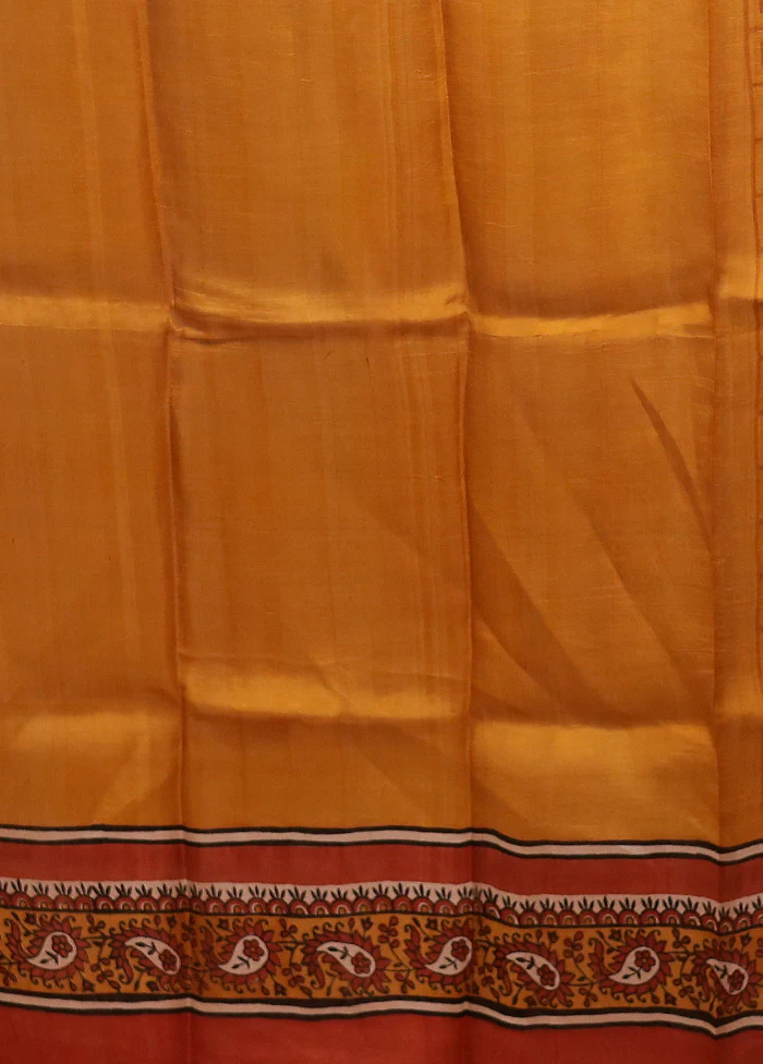 Yellow Printed Silk Saree Without Blouse Piece - Image 5