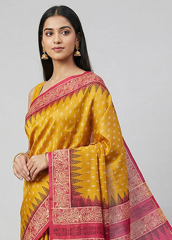 Yellow Printed Silk Saree Without Blouse Piece - Image 2