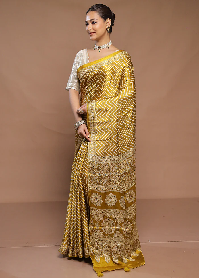 Yellow Printed Pure Silk Saree Without Blouse Piece - Image 4