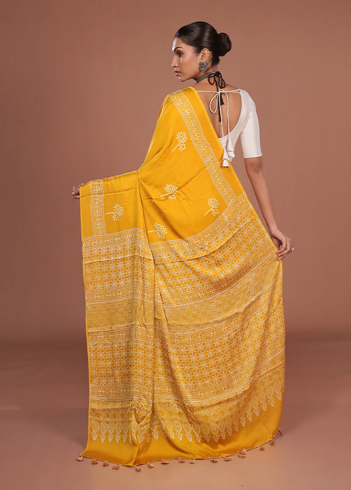 Yellow Printed Pure Silk Saree Without Blouse Piece - Image 3
