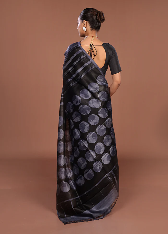 Yellow Printed Silk Saree Without Blouse Piece - Image 3