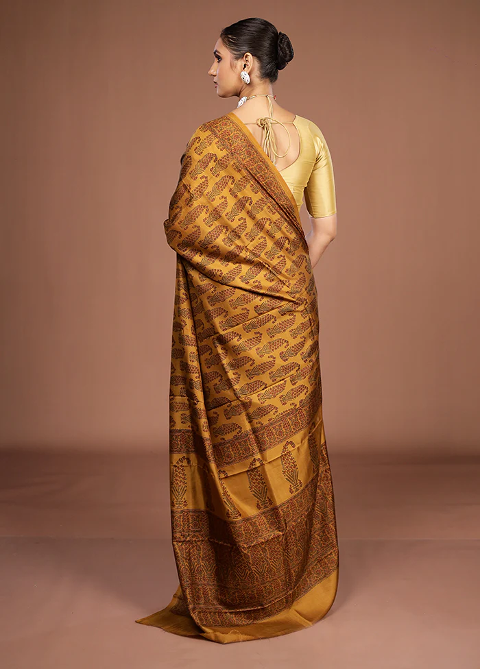 Yellow Printed Pure Silk Saree Without Blouse Piece - Image 3