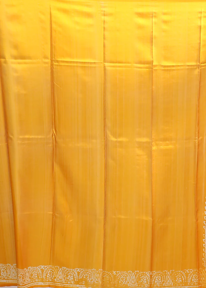 Yellow Printed Silk Saree Without Blouse Piece - Image 5