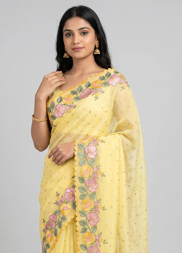 Yellow Pure Cotton Saree With Blouse Piece - Image 2