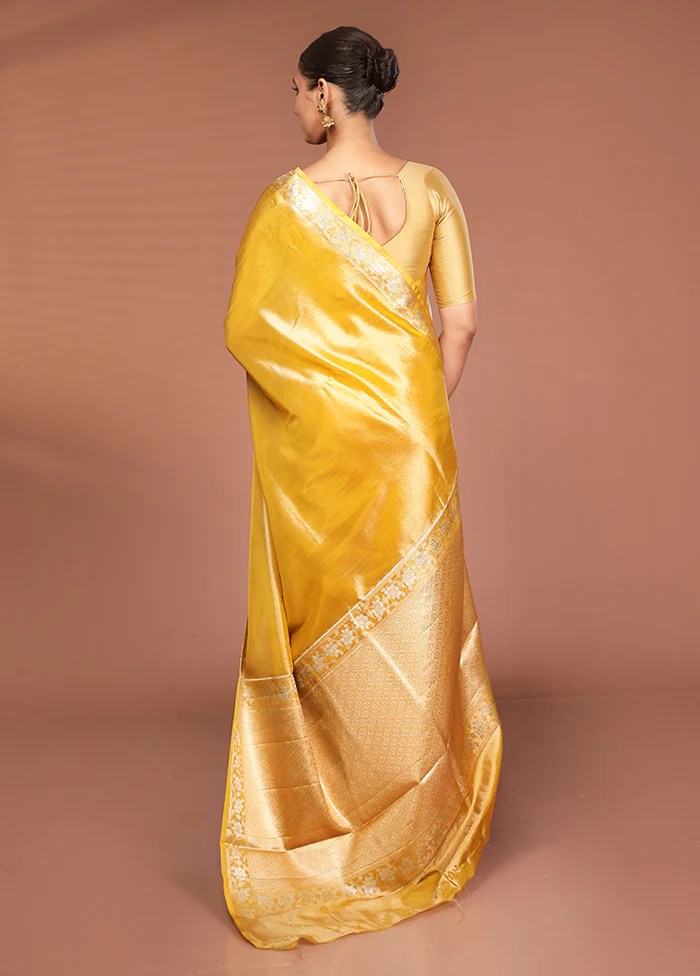 Yellow Tissue Silk Saree With Blouse Piece - Image 3