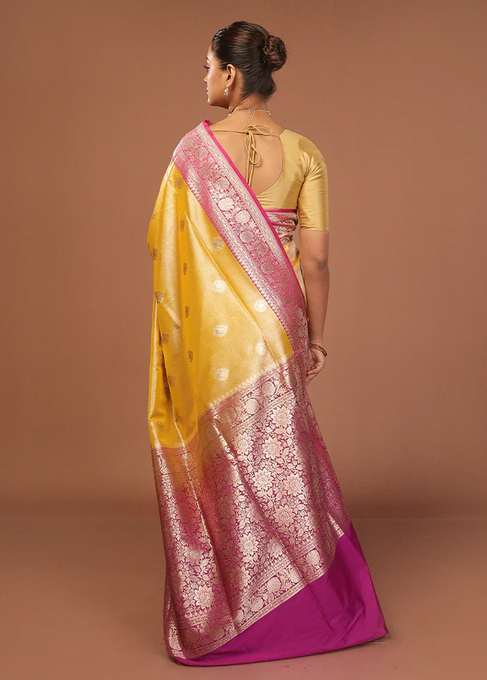 Yellow Tissue Silk Saree With Blouse Piece - Image 3