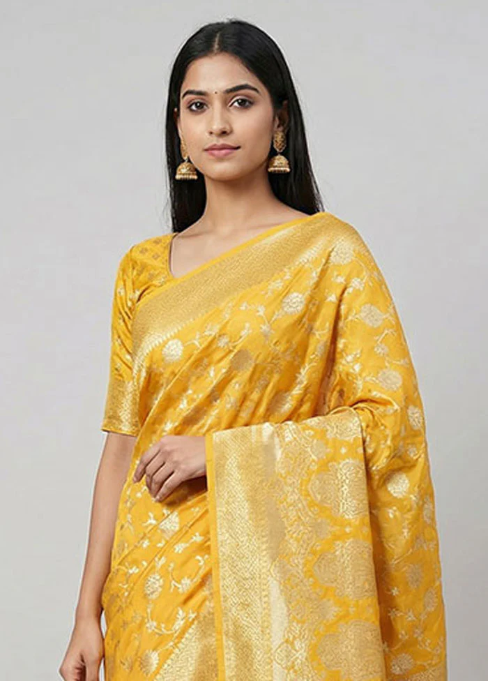 Yellow Tissue Silk Saree With Blouse Piece - Image 2