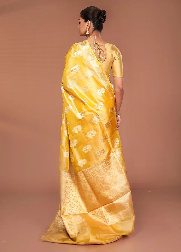 Yellow Tissue Silk Saree With Blouse Piece - Image 3