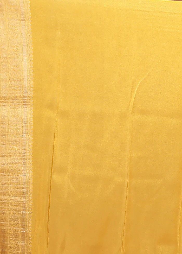 Yellow Tissue Silk Saree With Blouse Piece - Image 5