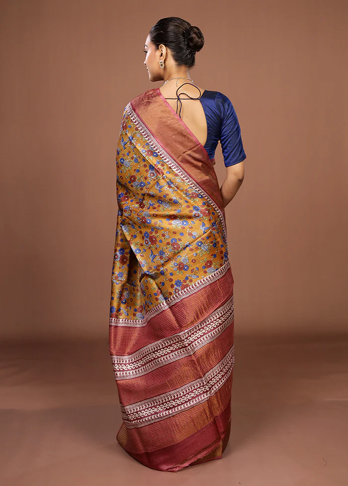 Yellow Tussar Silk Saree With Blouse Piece - Image 3