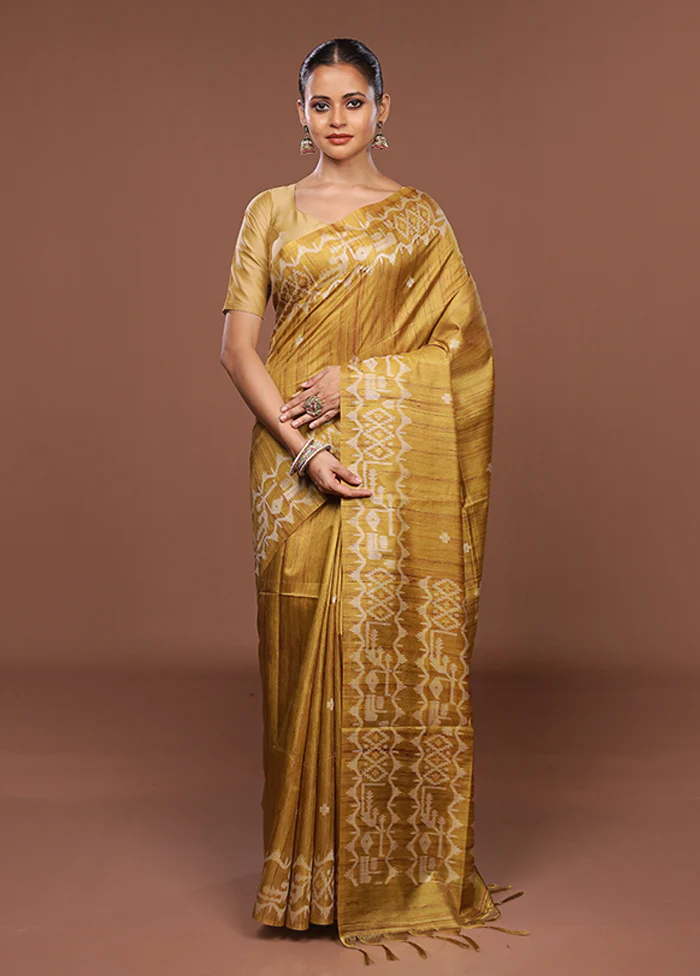 Yellow Tussar Silk Saree With Blouse Piece - Image 2