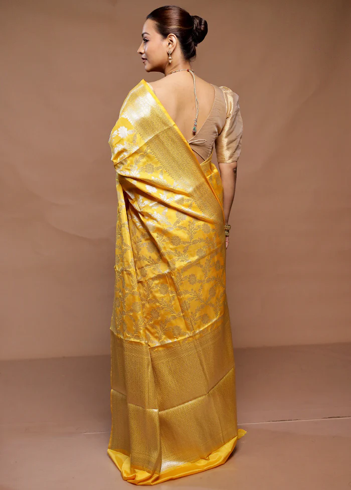 Yellow Uppada Silk Saree With Blouse Piece - Image 3