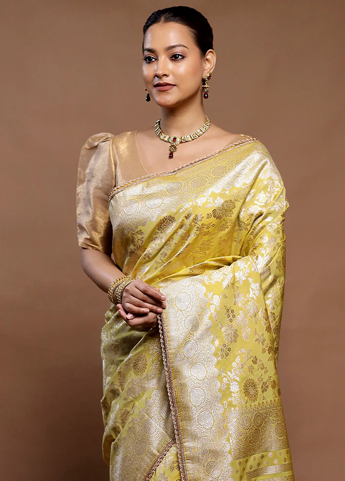 Yellow Uppada Silk Saree With Blouse Piece - Image 2