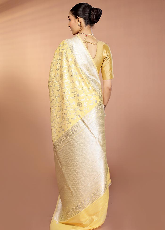 Yellow Uppada Silk Saree With Blouse Piece - Image 3
