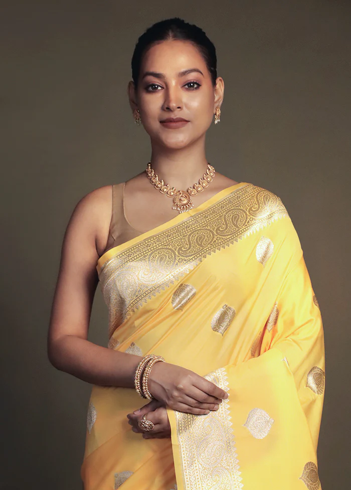 Yellow Uppada Silk Saree With Blouse Piece - Image 2
