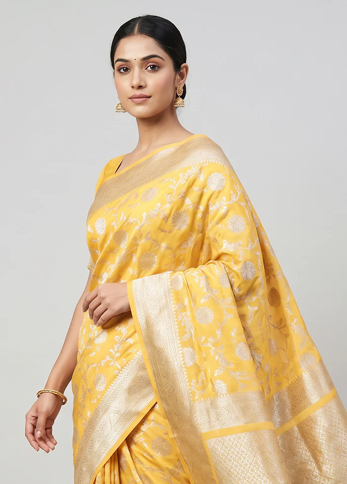 Yellow Uppada Silk Saree With Blouse Piece - Image 2