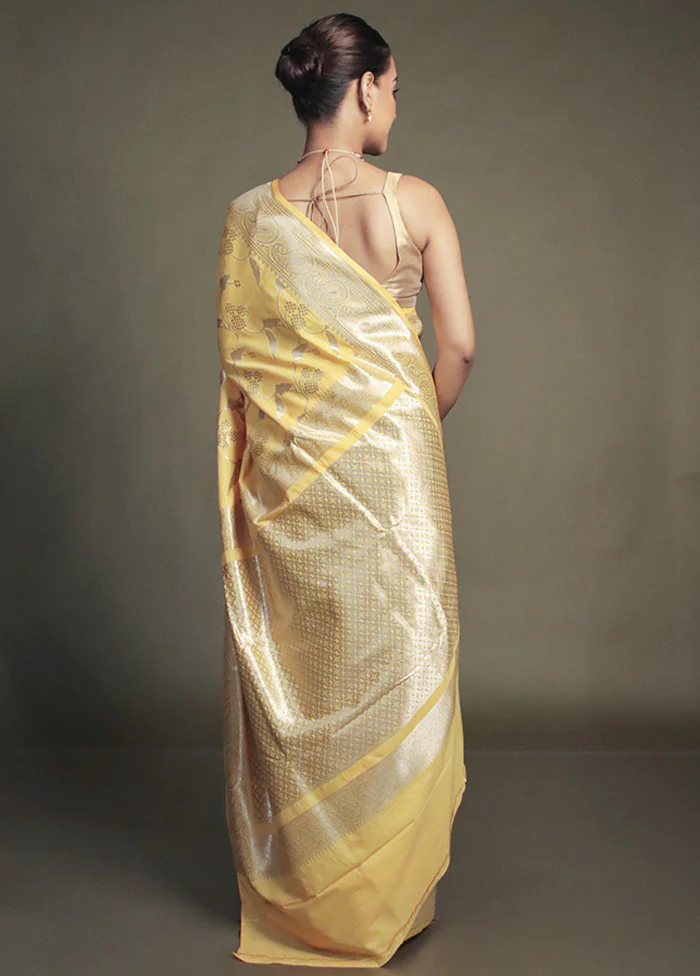 Yellow Uppada Silk Saree With Blouse Piece - Image 3
